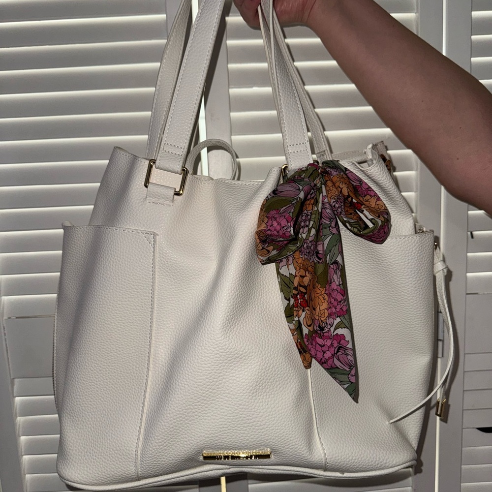 Steve Madden White Tote Bag